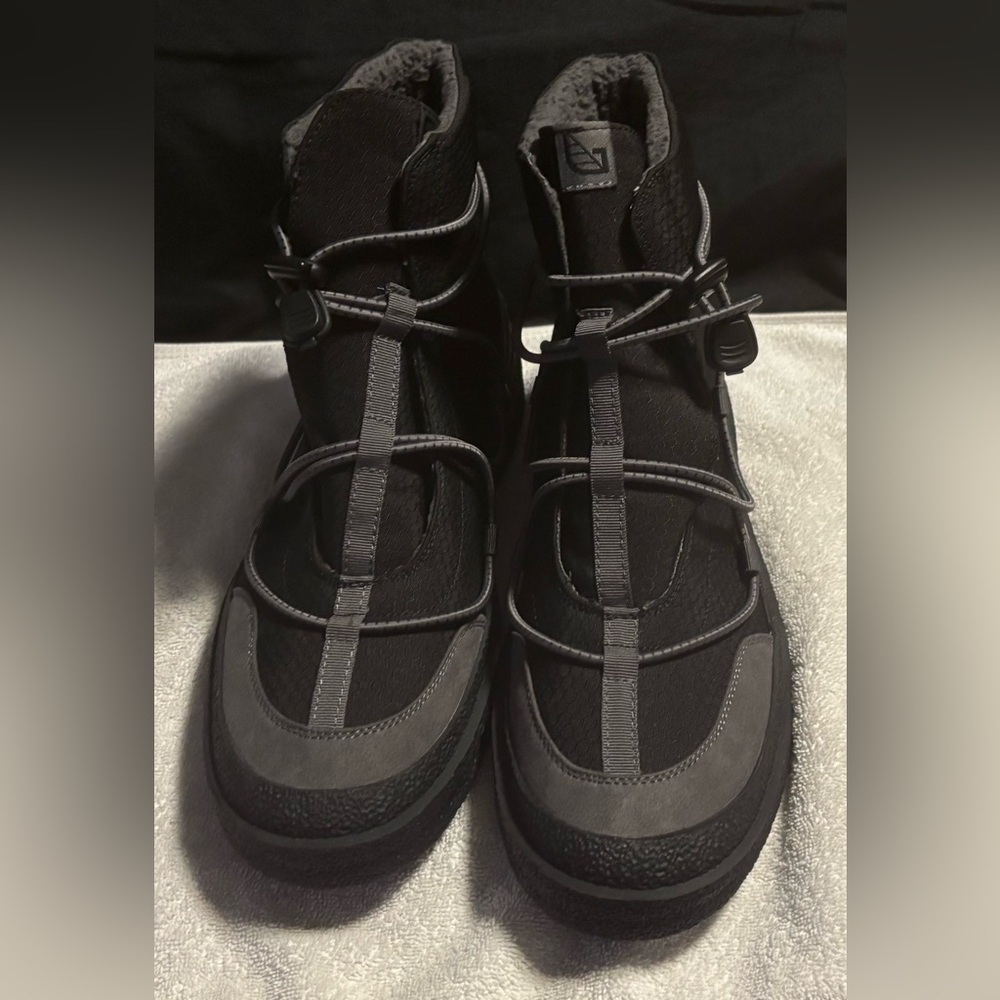 Hybrid Green Label. Men's Shift High Top Sneakers